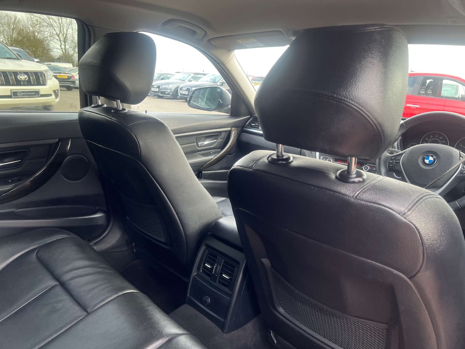 Used BMW 3 Series 2014 for sale - 77681294: Photo 43