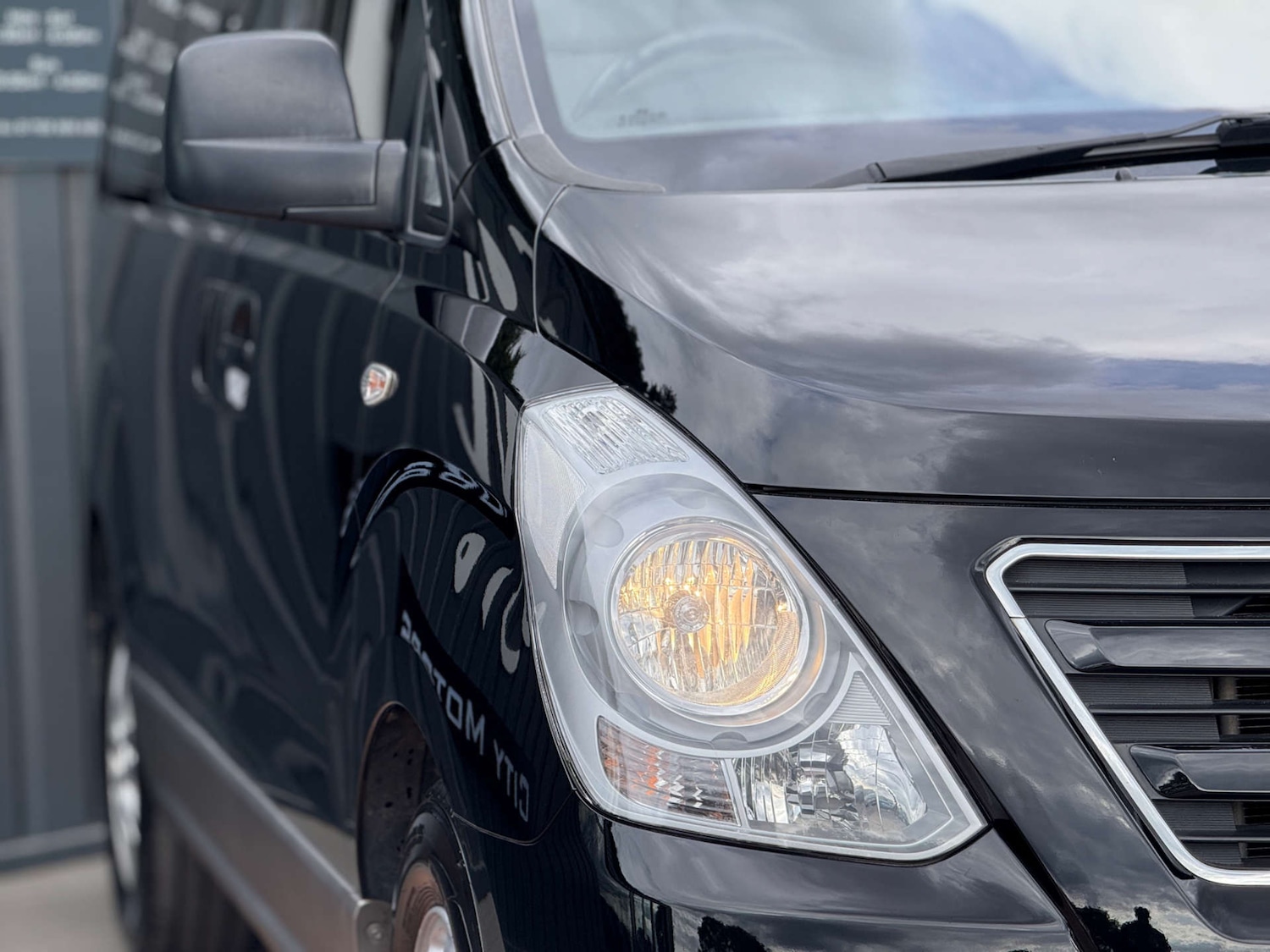 Used Hyundai i800 2016 for sale - 76017055: Photo 16