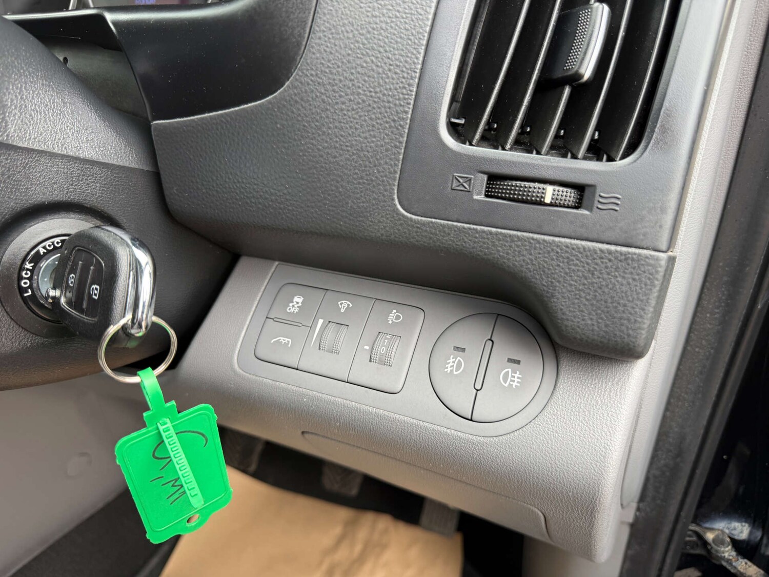 Used Hyundai i800 2016 for sale - 76017055: Photo 57