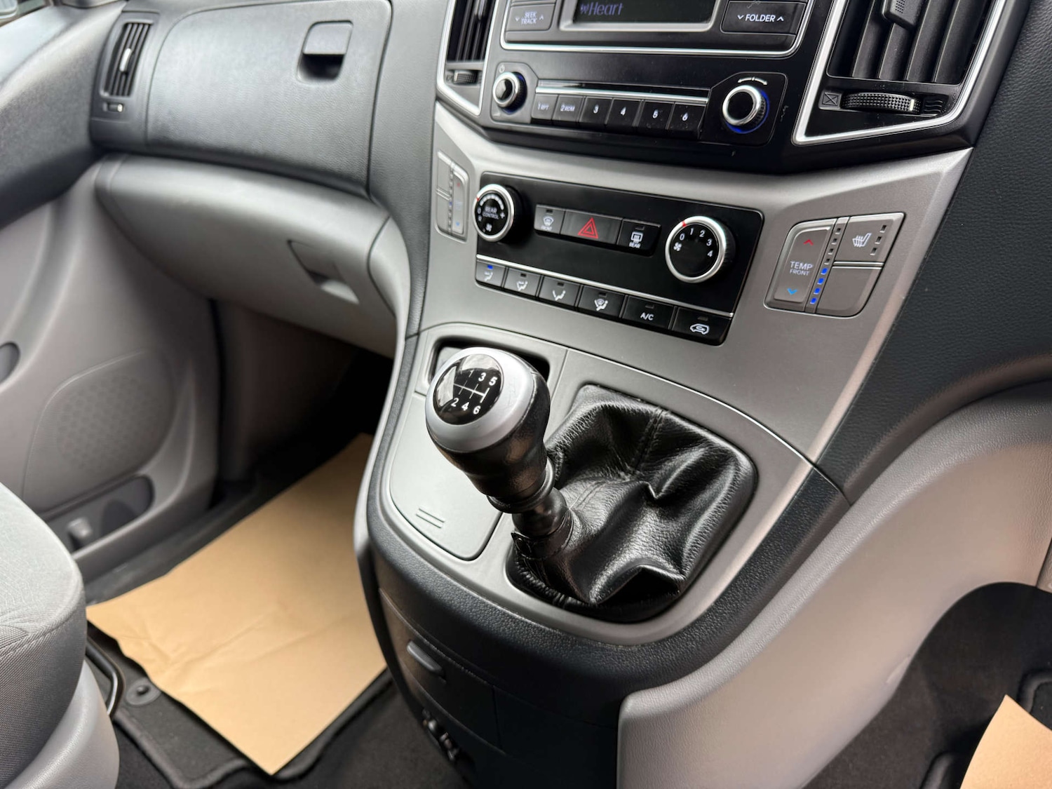 Used Hyundai i800 2016 for sale - 76017055: Photo 60