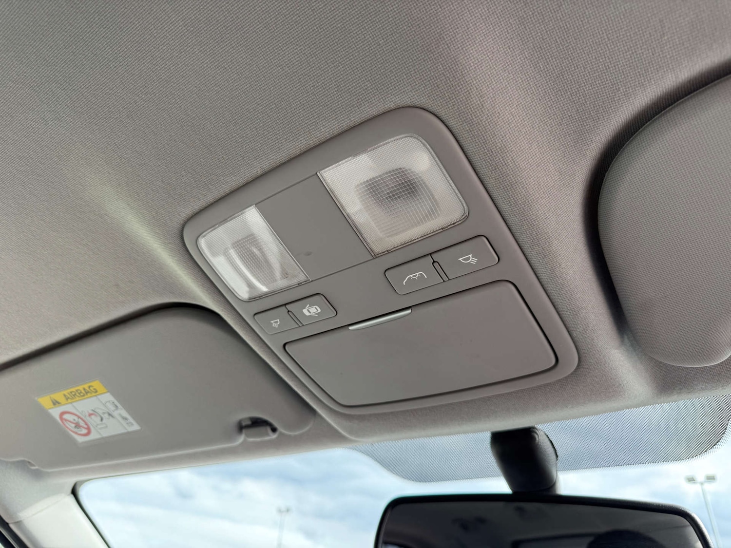 Used Hyundai i800 2016 for sale - 76017055: Photo 76