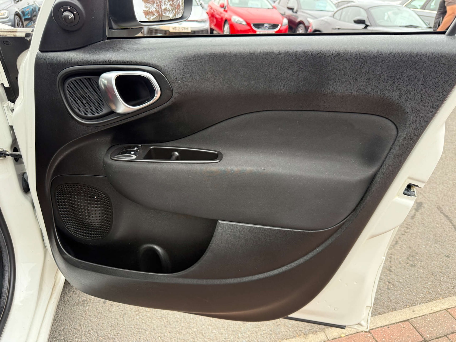 Used Fiat 500L 2017 for sale - 76102732: Photo 19