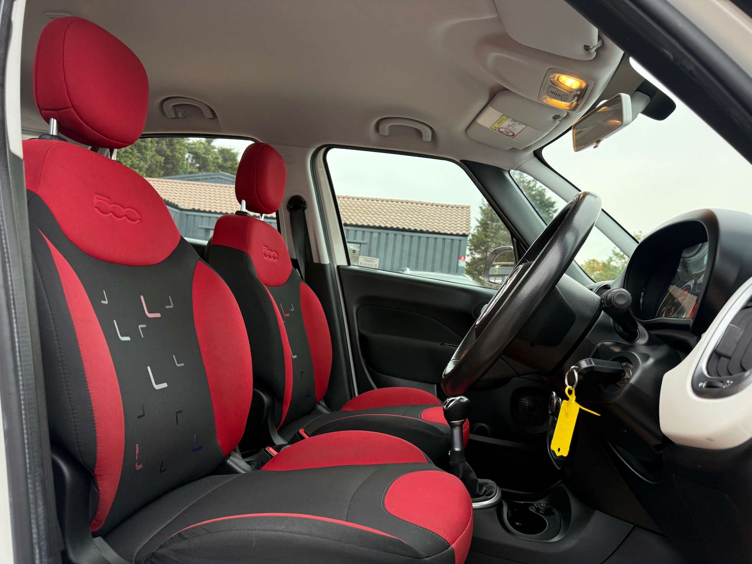 Used Fiat 500L 2017 for sale - 76102732: Photo 22