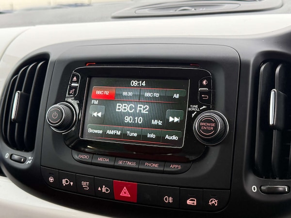 Used Fiat 500L 2017 for sale - 76102732: Photo 27