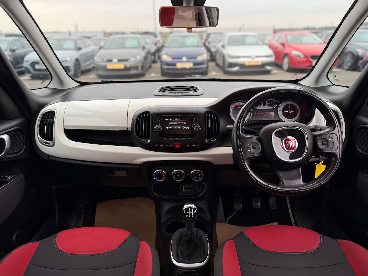 Used Fiat 500L 2017 for sale - 76102732: Photo 31