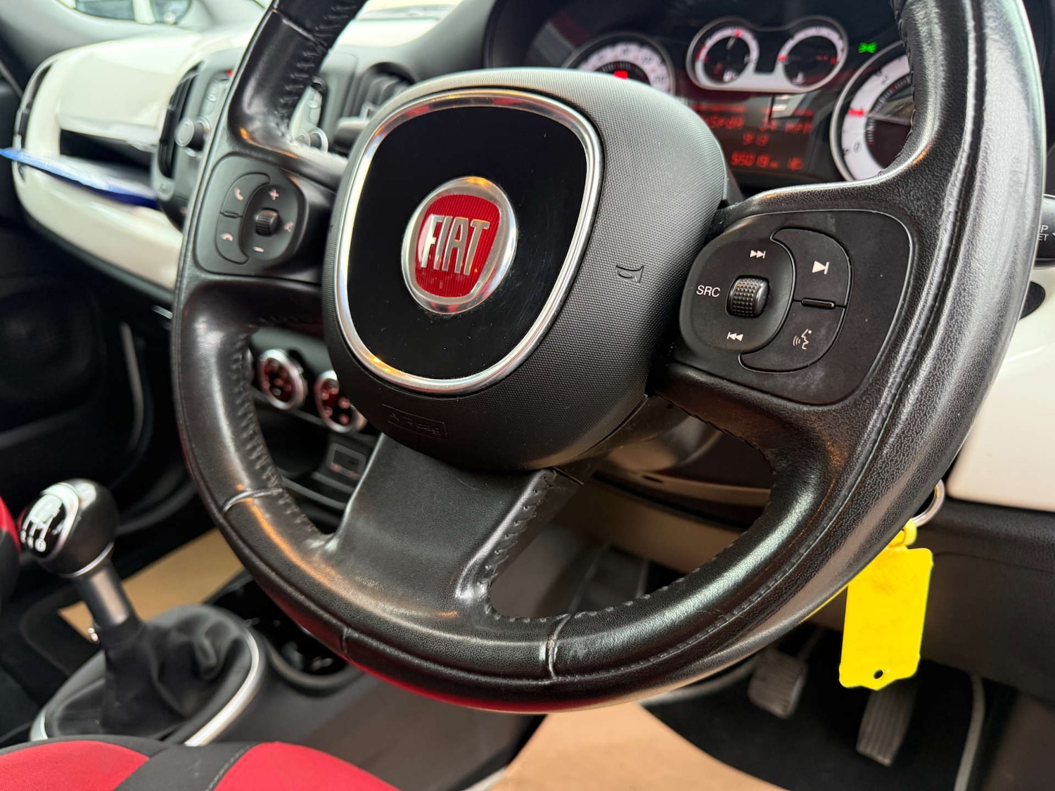 Used Fiat 500L 2017 for sale - 76102732: Photo 42