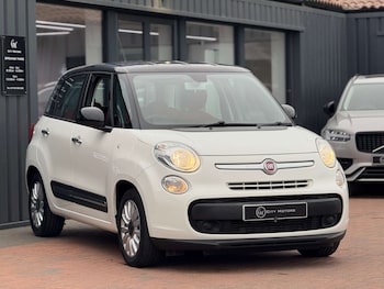 Used Fiat 500L 2017 for sale - 76102732: Photo