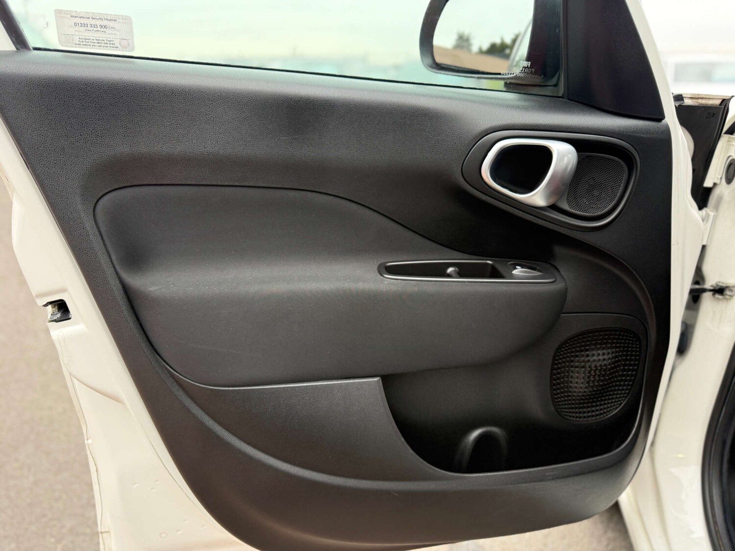 Used Fiat 500L 2017 for sale - 76102732: Photo 67