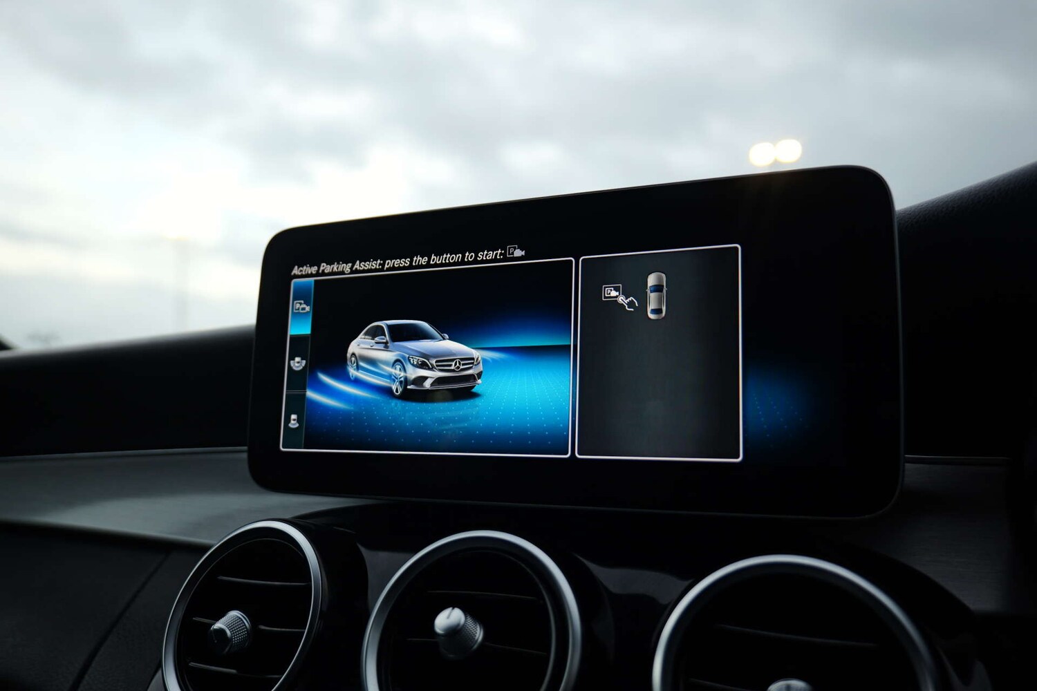 Used Mercedes-Benz C Class 2019 for sale - 76544304: Photo 37