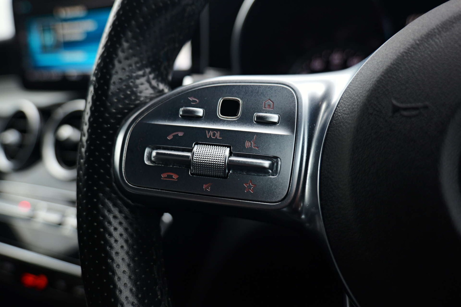 Used Mercedes-Benz C Class 2019 for sale - 76544304: Photo 38