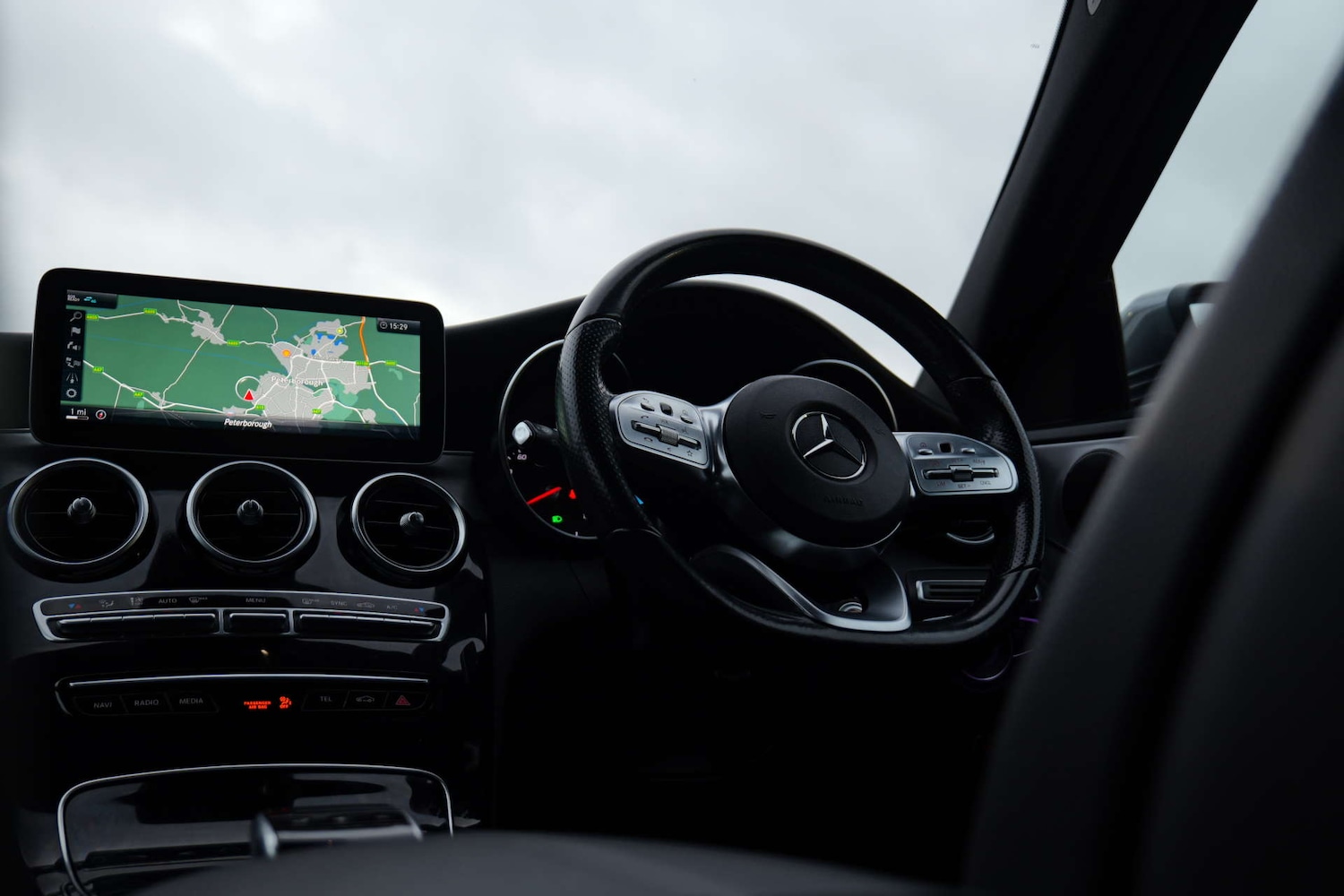 Used Mercedes-Benz C Class 2019 for sale - 76544304: Photo 65