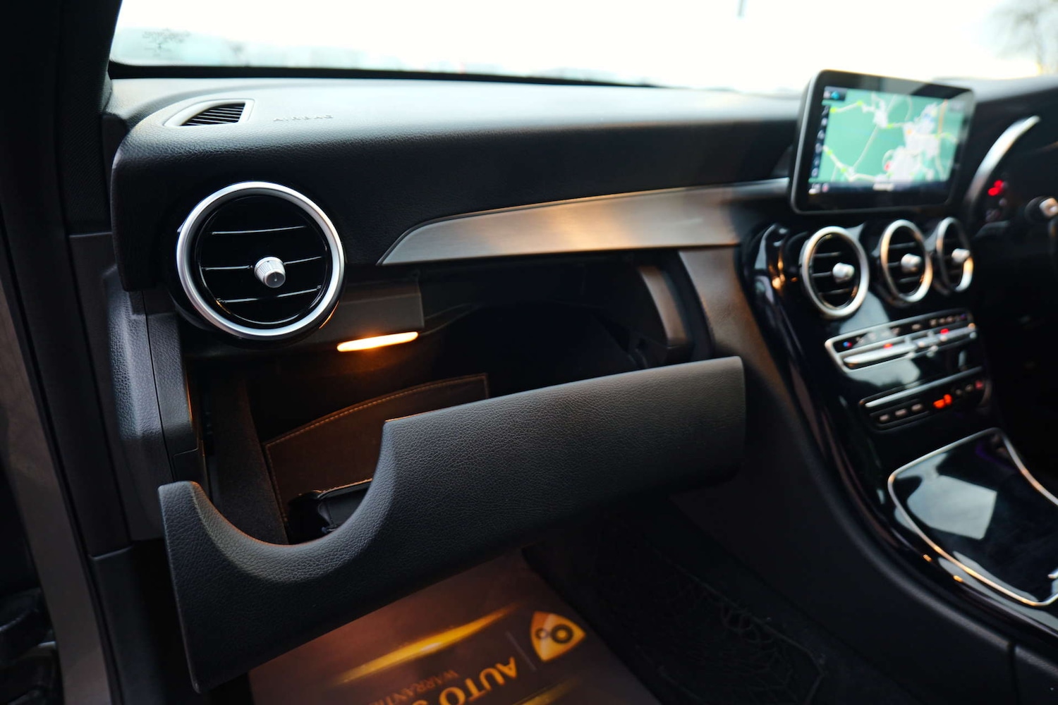 Used Mercedes-Benz C Class 2019 for sale - 76544304: Photo 80