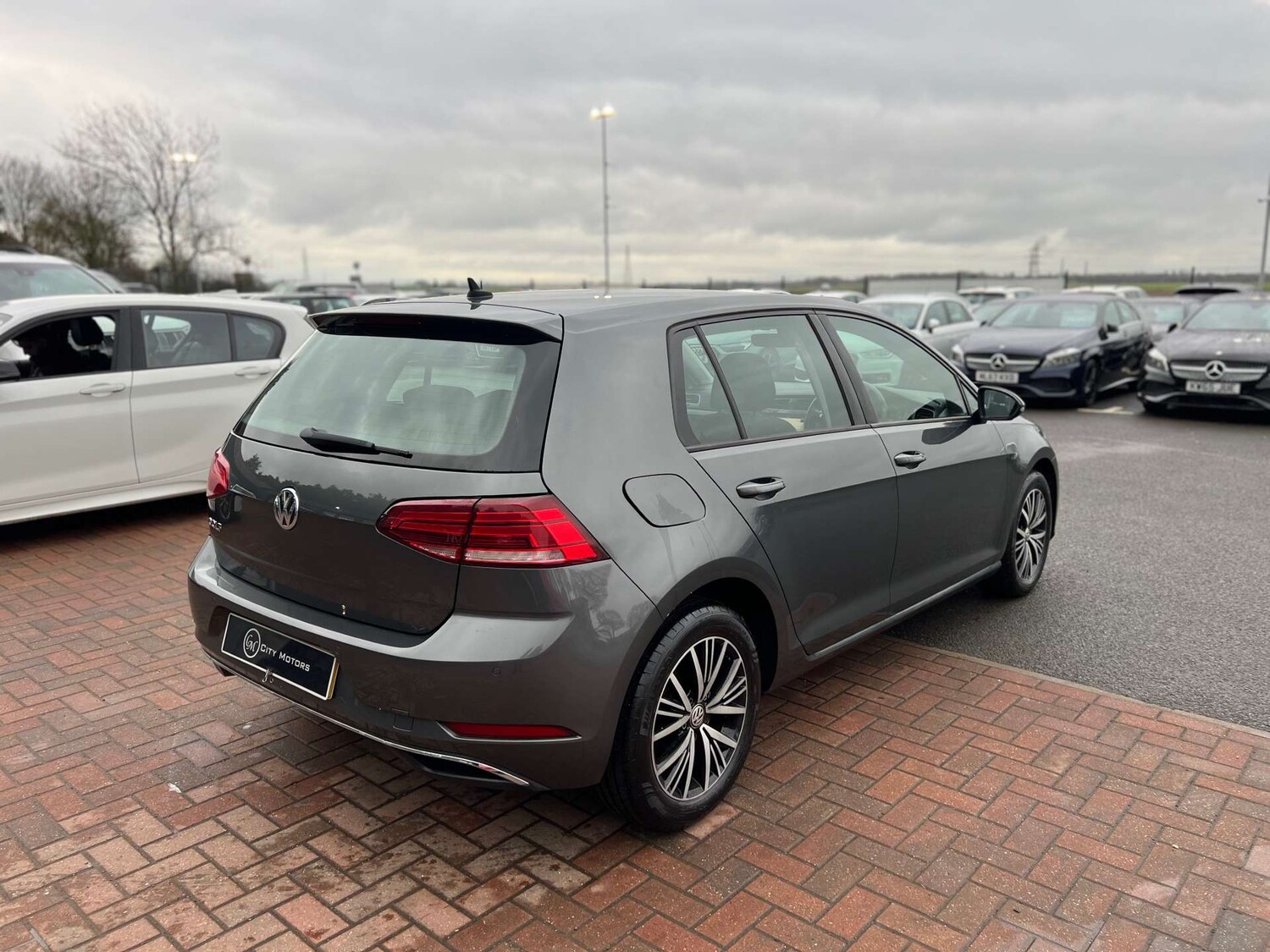 Used Volkswagen Golf 2018 for sale - 77523456: Photo 6
