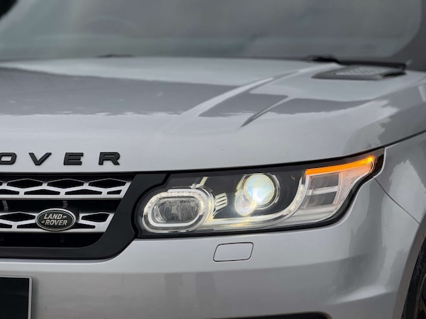 Used Land Rover Range Rover Sport 2014 for sale - 76157425: Photo 11