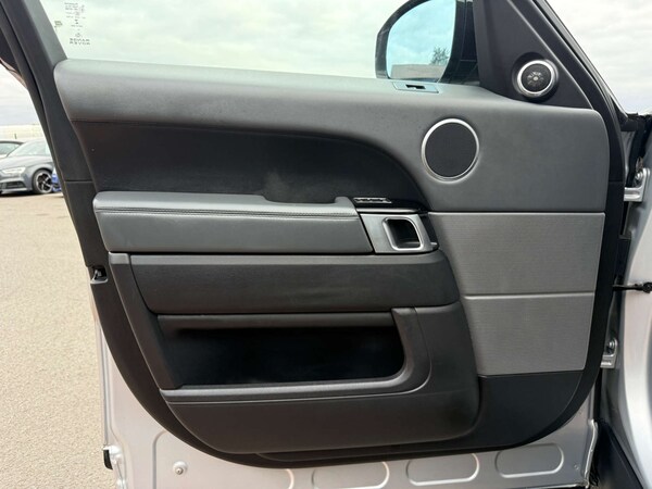 Used Land Rover Range Rover Sport 2014 for sale - 76157425: Photo 97