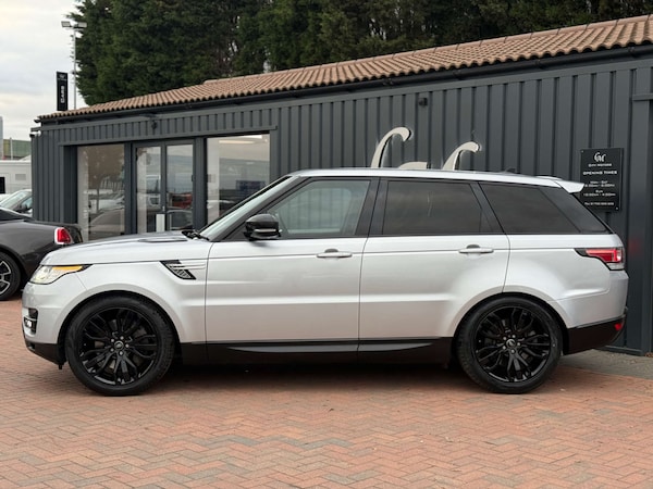 Used Land Rover Range Rover Sport 2014 for sale - 76157425: Photo 9