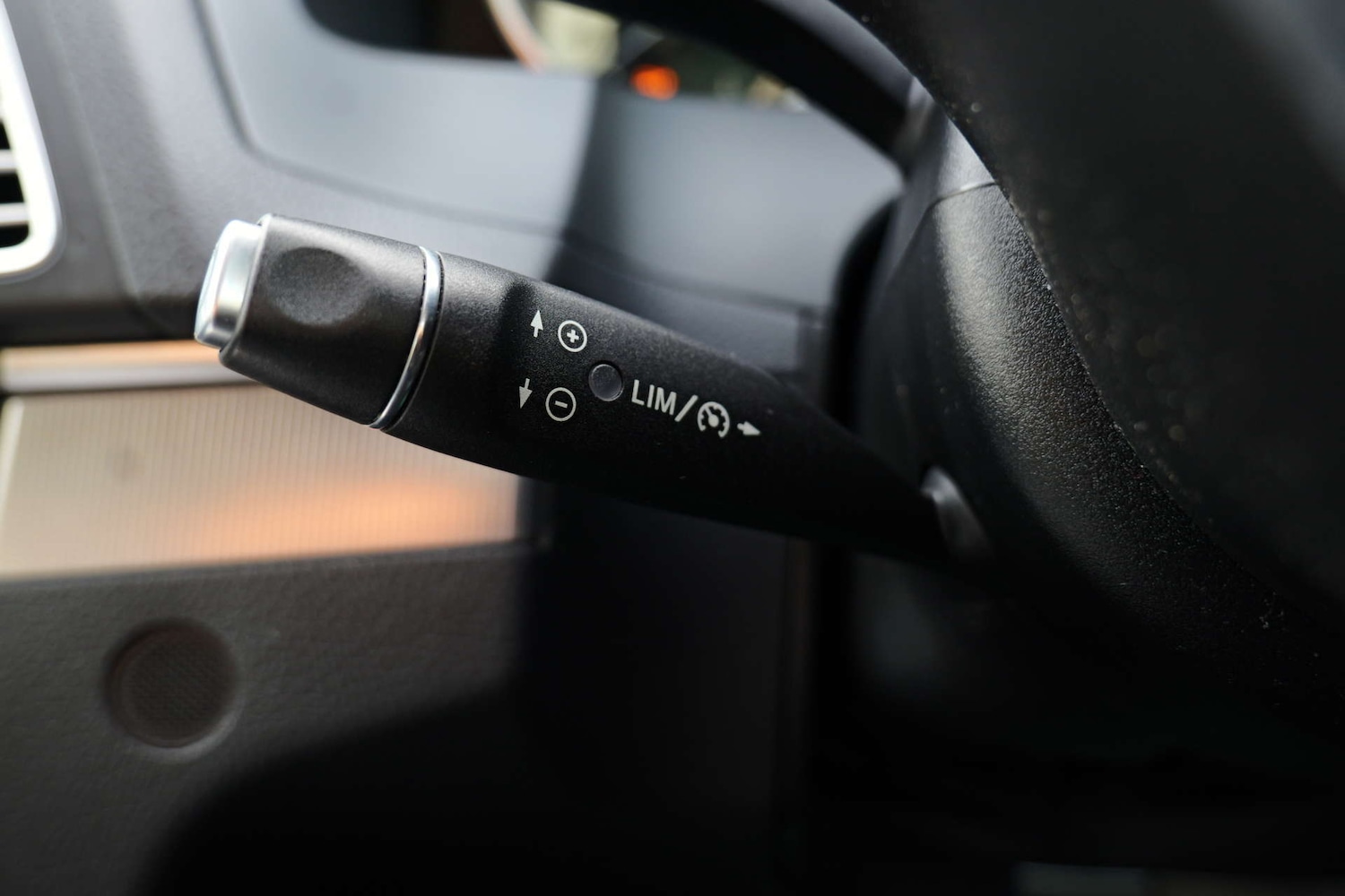 Used Mercedes-Benz E Class 2013 for sale - 76565644: Photo 32