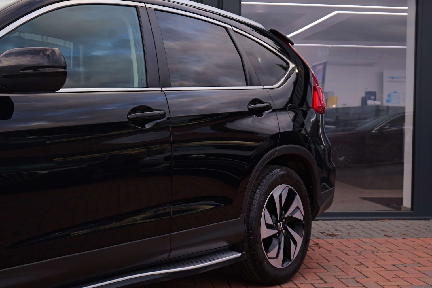 Used Honda CR-V 2015 for sale - 76356034: Photo 3