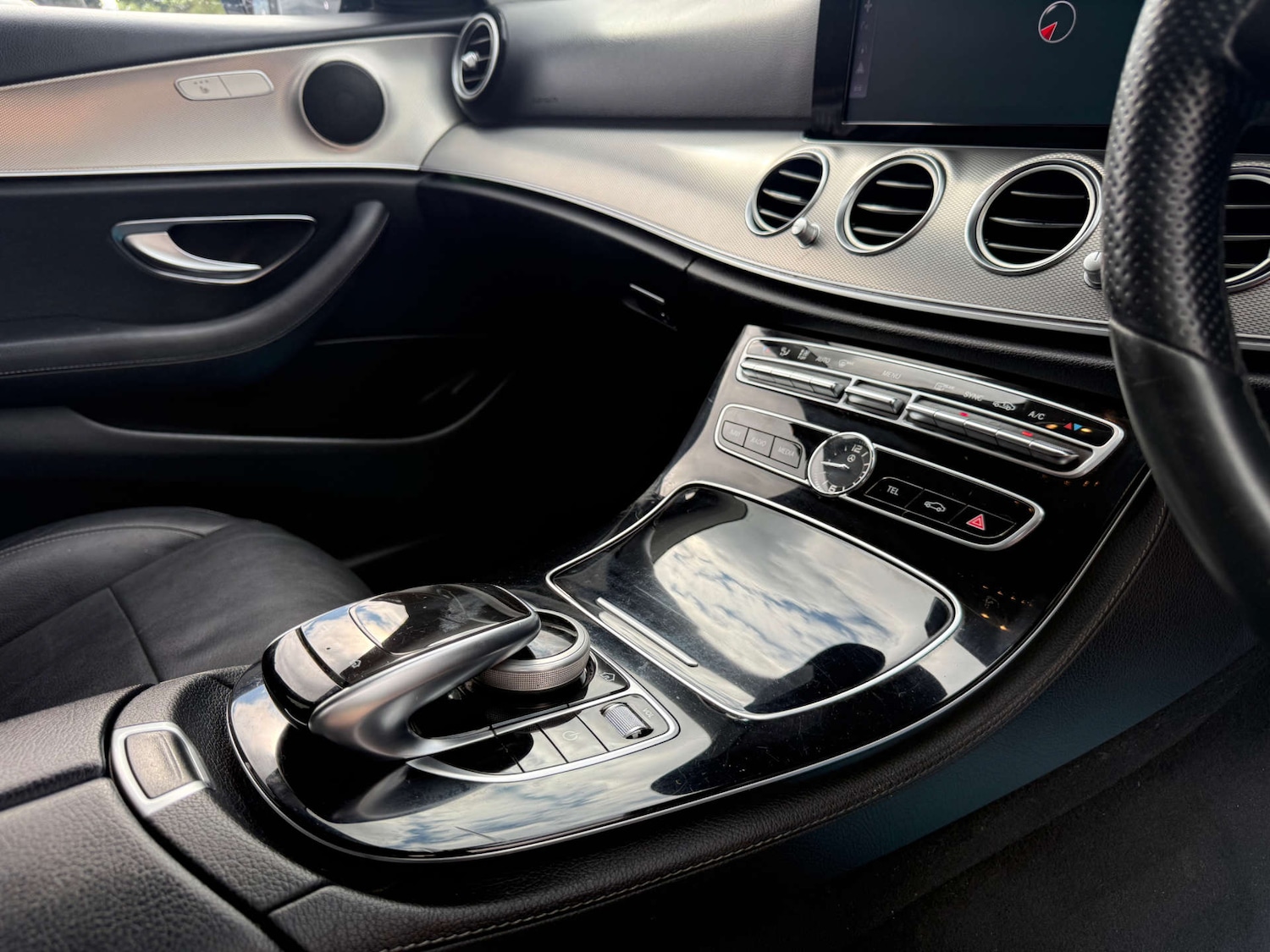 Used Mercedes-Benz E-Class 2017 for sale - 76048845: Photo 18