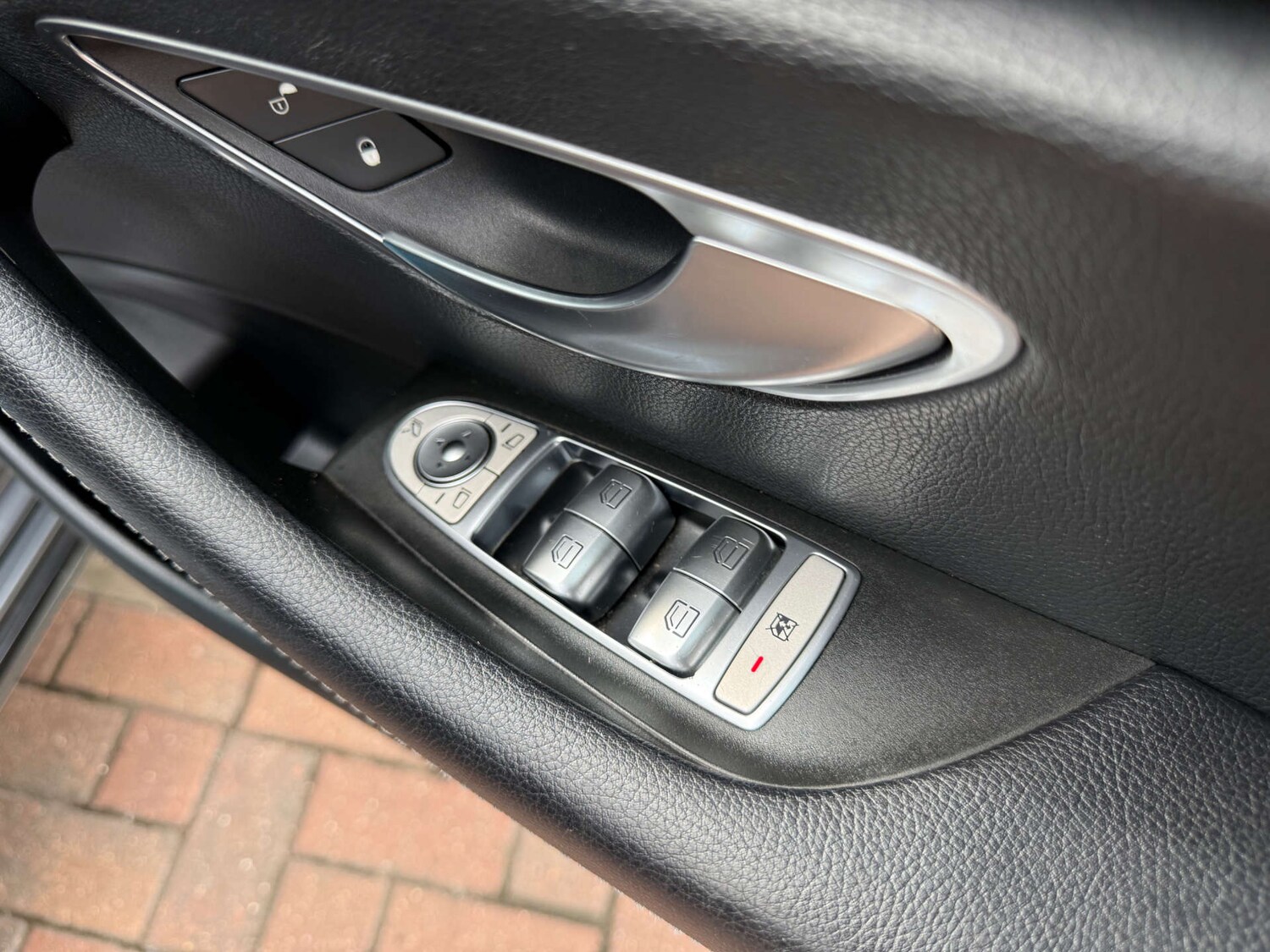 Used Mercedes-Benz E-Class 2017 for sale - 76048845: Photo 54