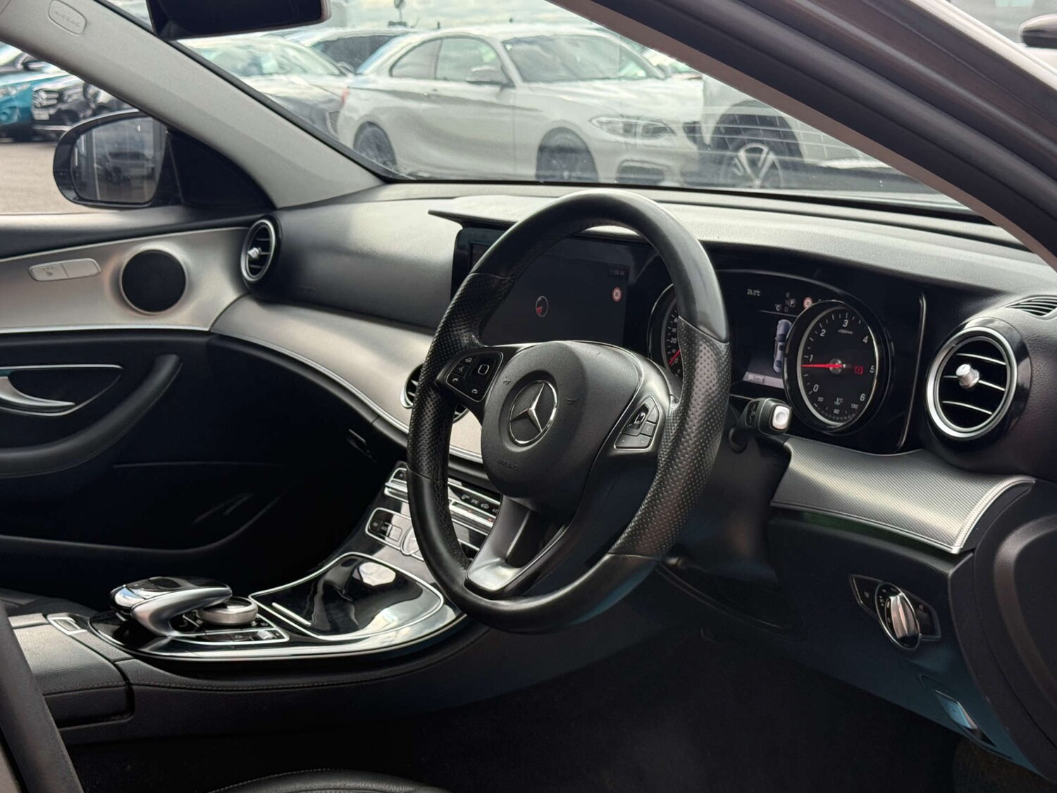 Used Mercedes-Benz E-Class 2017 for sale - 76048845: Photo 58