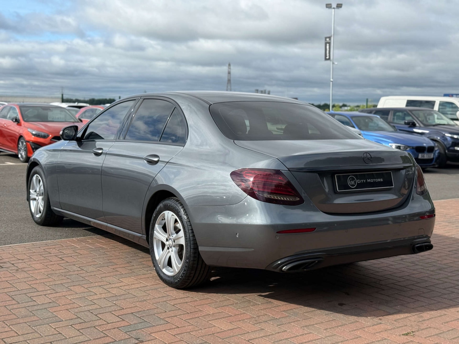 Used Mercedes-Benz E-Class 2017 for sale - 76048845: Photo 8