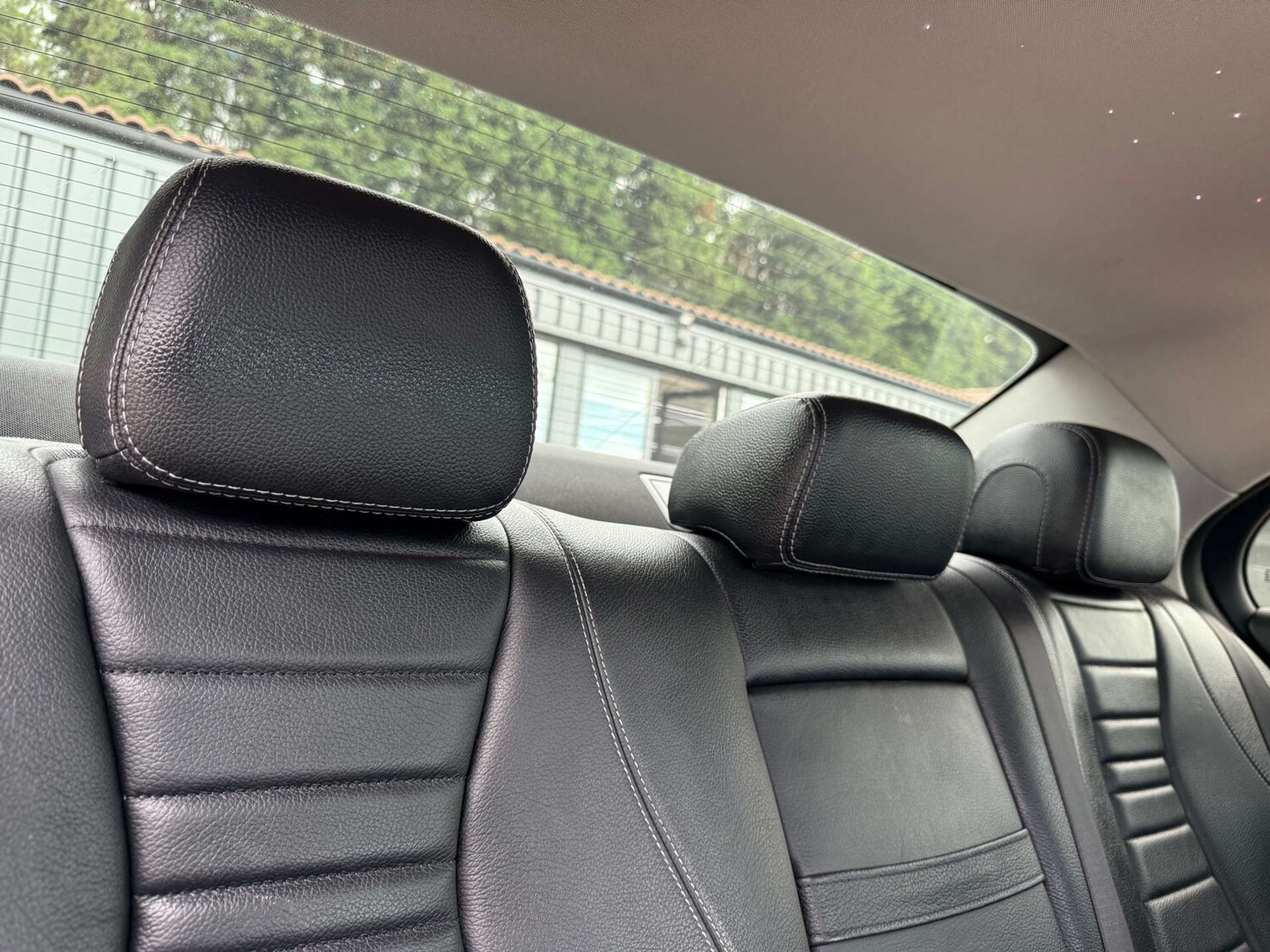 Used Mercedes-Benz E-Class 2017 for sale - 76048845: Photo 88