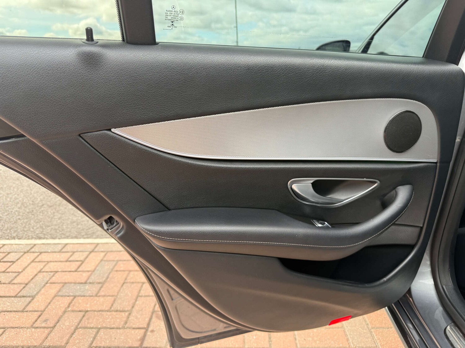 Used Mercedes-Benz E-Class 2017 for sale - 76048845: Photo 92
