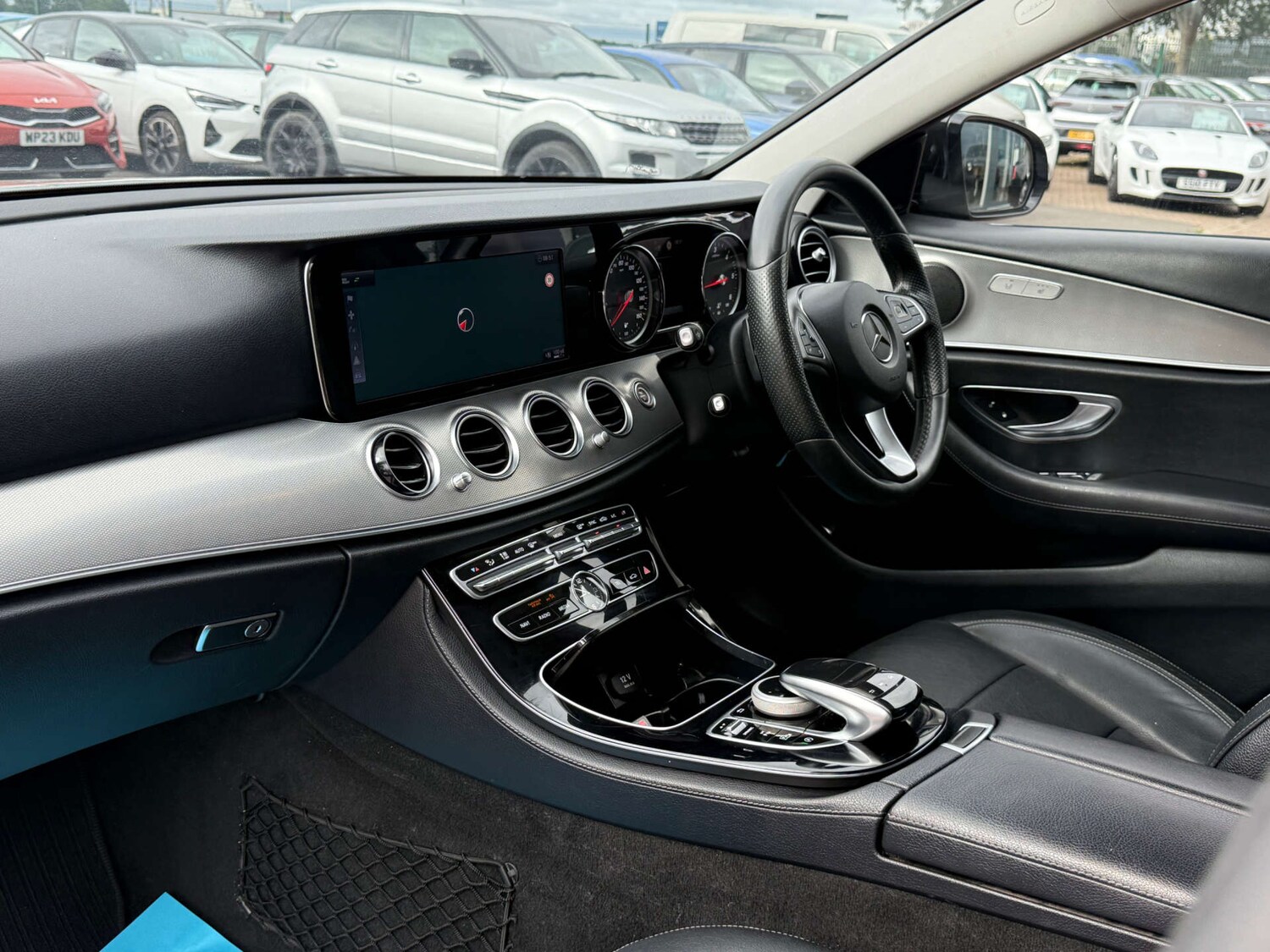 Used Mercedes-Benz E-Class 2017 for sale - 76048845: Photo 94