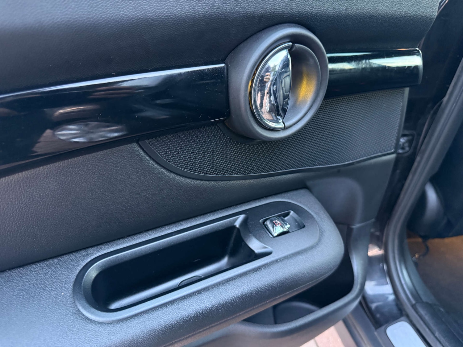 Used MINI Clubman 2017 for sale - 76846927: Photo 100