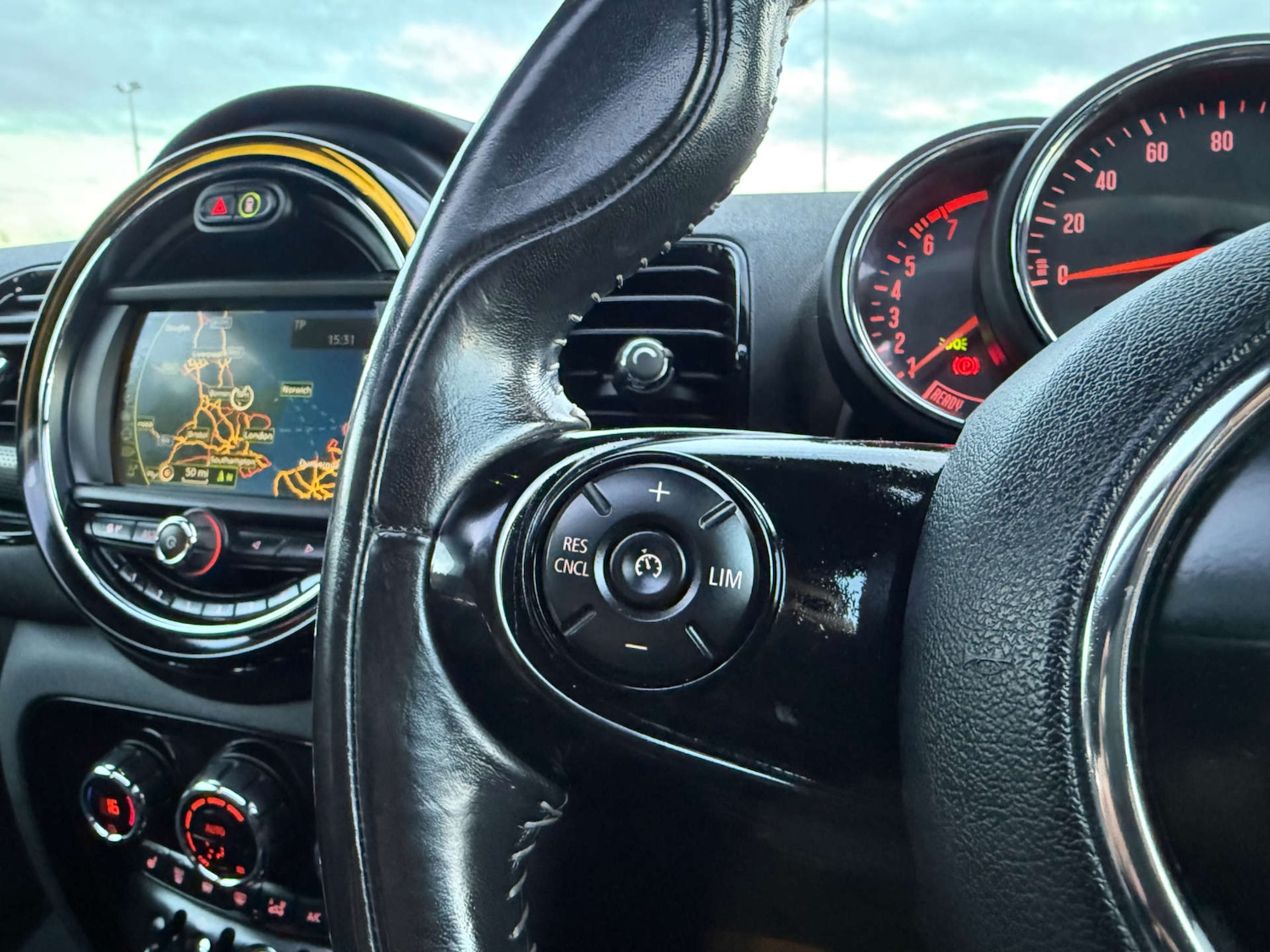 Used MINI Clubman 2017 for sale - 76846927: Photo 30