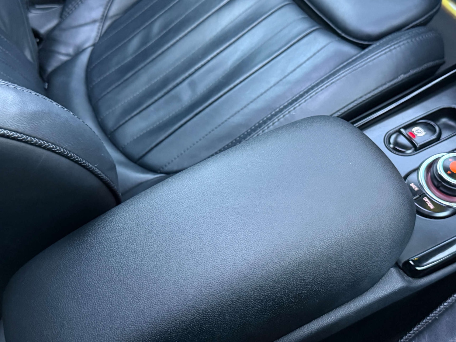 Used MINI Clubman 2017 for sale - 76846927: Photo 97