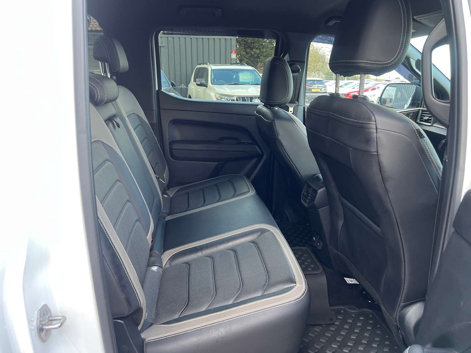 Used Volkswagen Amarok 2025 for sale - 78066718: Photo 36