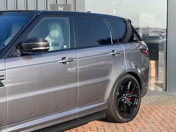 Used Land Rover Range Rover Sport 2022 for sale - 77762398: Photo