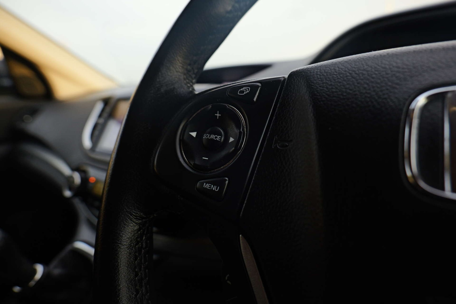 Used Honda CR-V 2015 for sale - 76491006: Photo 33