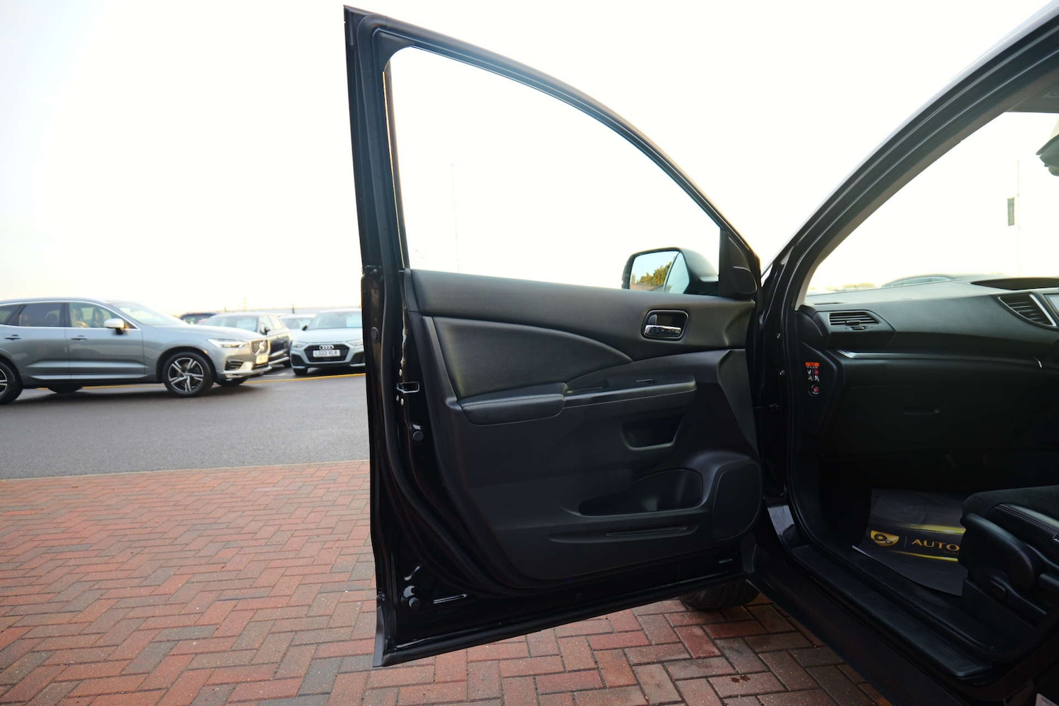 Used Honda CR-V 2015 for sale - 76491006: Photo 65