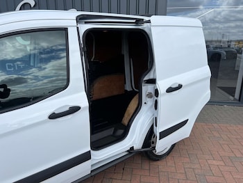 Used Ford Transit Courier 2015 for sale - 78083593: Photo