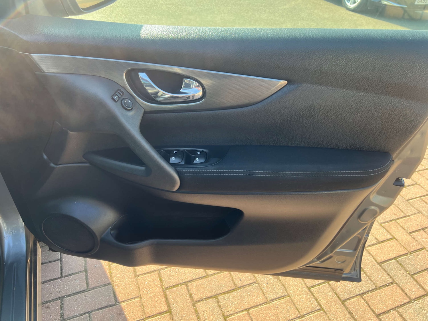 Used Nissan Qashqai 2018 for sale - 77609430: Photo 15