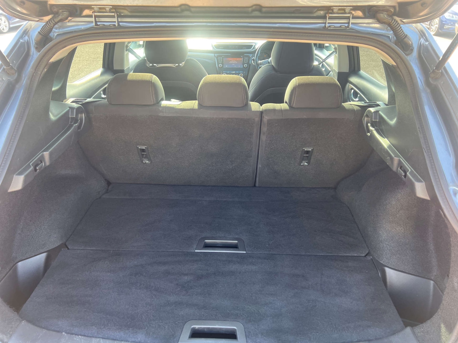 Used Nissan Qashqai 2018 for sale - 77609430: Photo 41