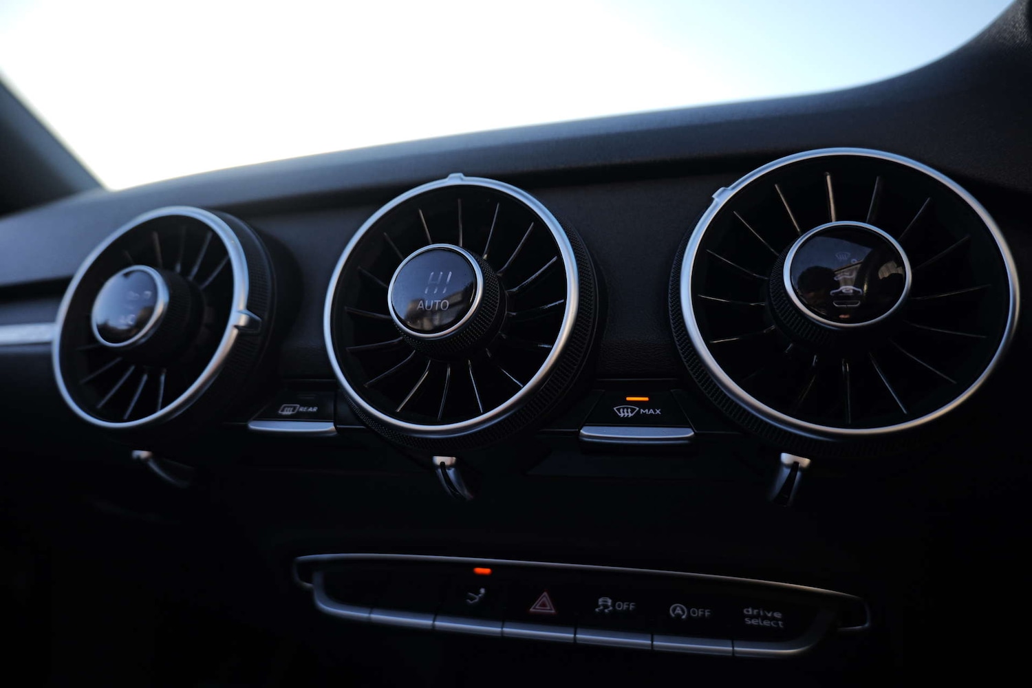 Used Audi TT 2016 for sale - 76749832: Photo 47