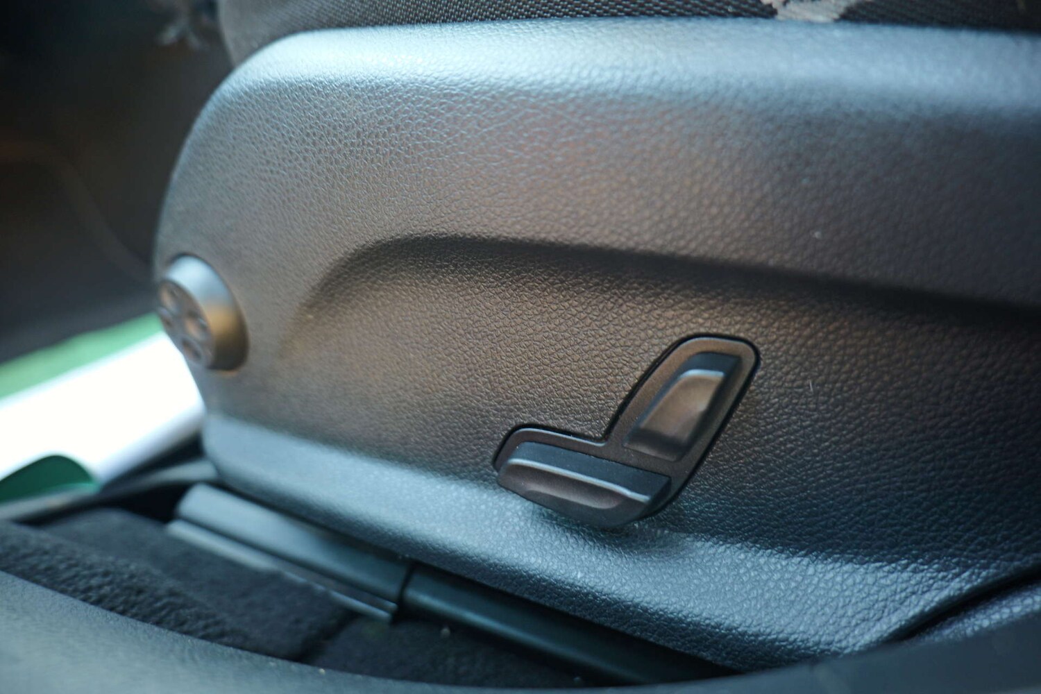 Used Mercedes-Benz C Class 2019 for sale - 76767895: Photo 60