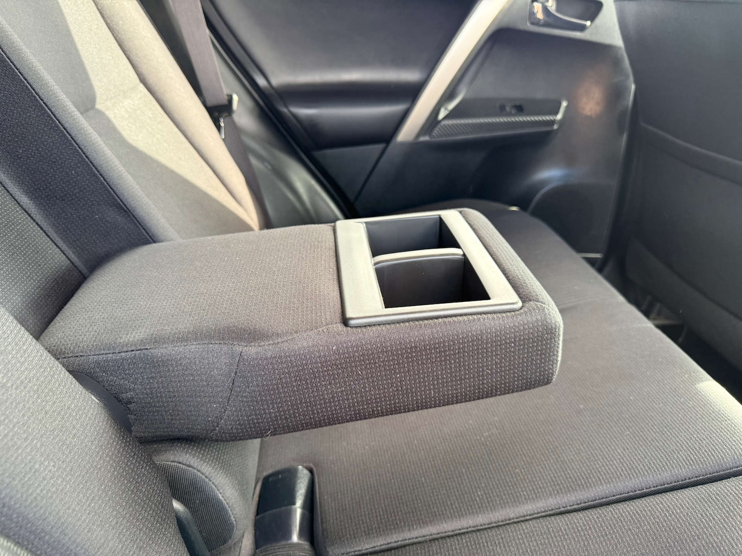 Used Toyota RAV4 2013 for sale - 75920608: Photo 43