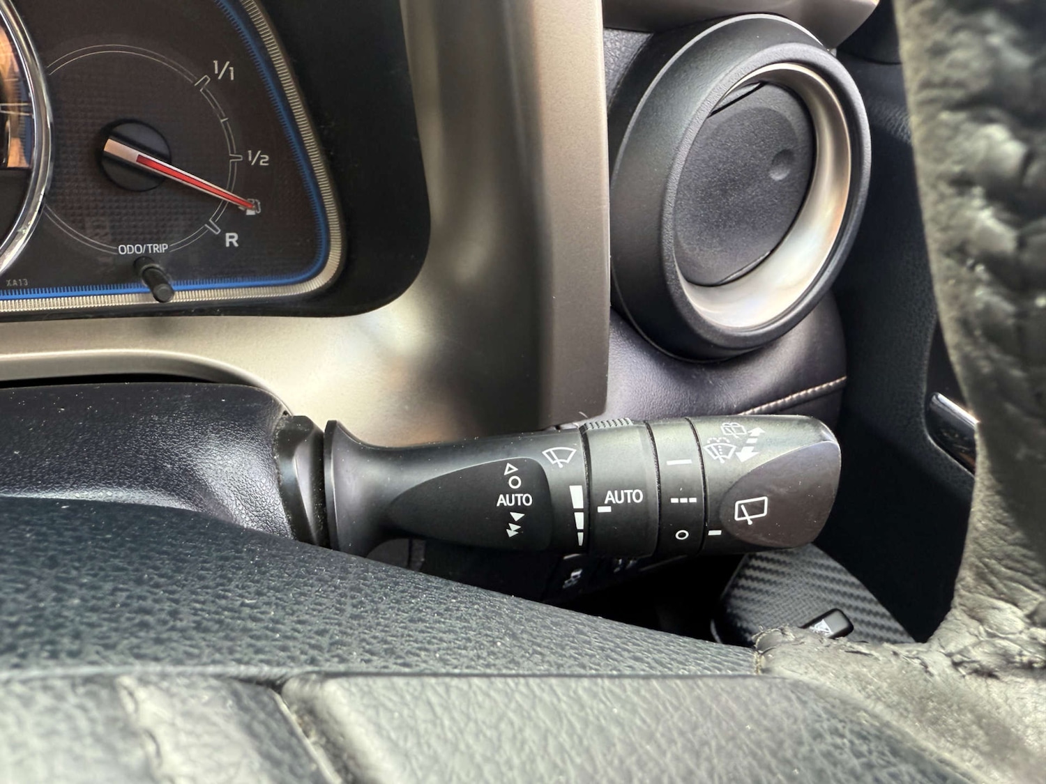 Used Toyota RAV4 2013 for sale - 75920608: Photo 60