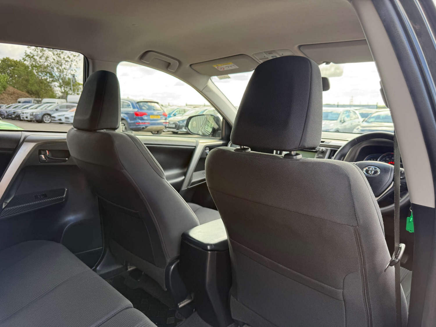 Used Toyota RAV4 2013 for sale - 75920608: Photo 76