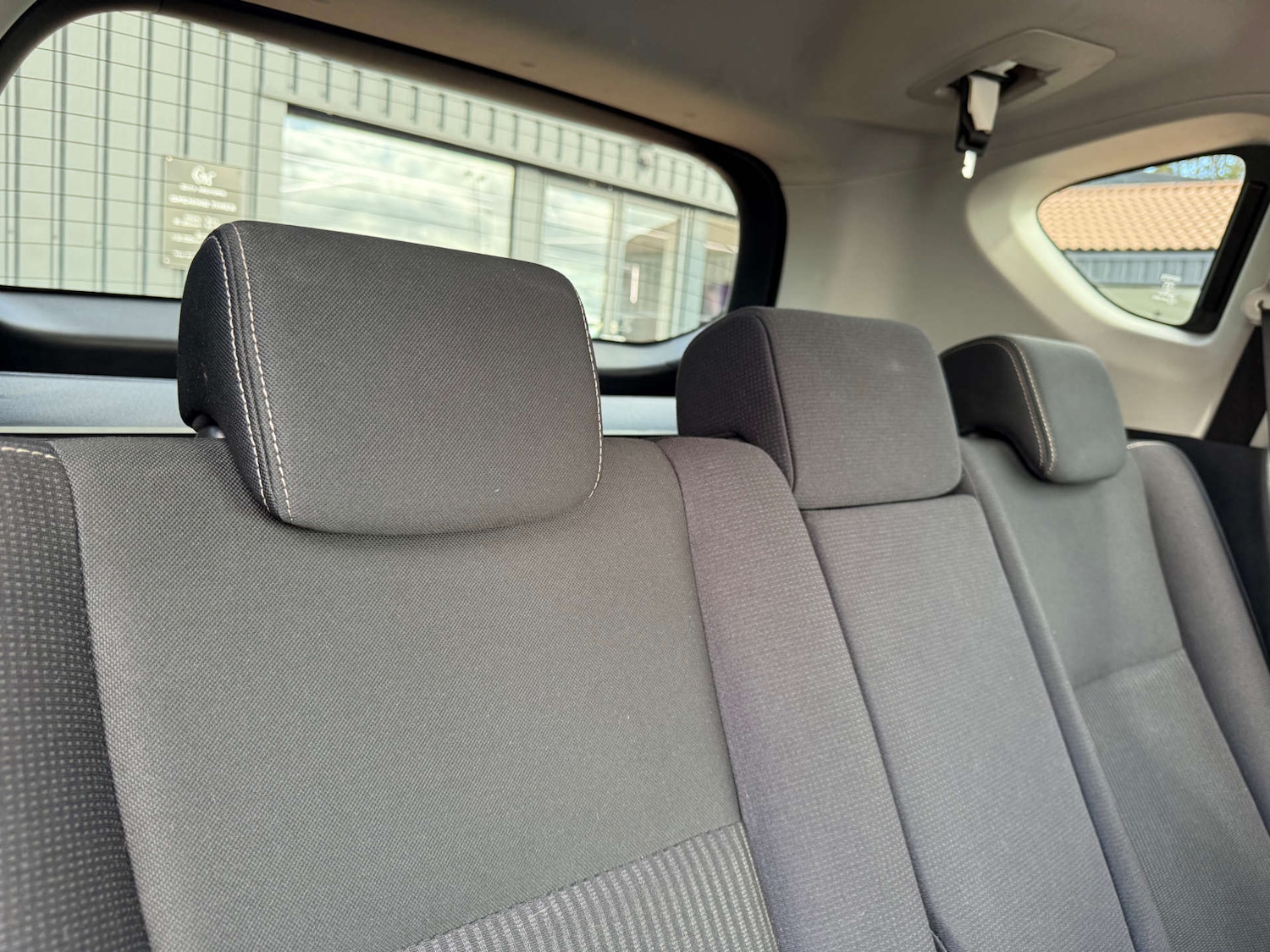 Used Toyota RAV4 2013 for sale - 75920608: Photo 79