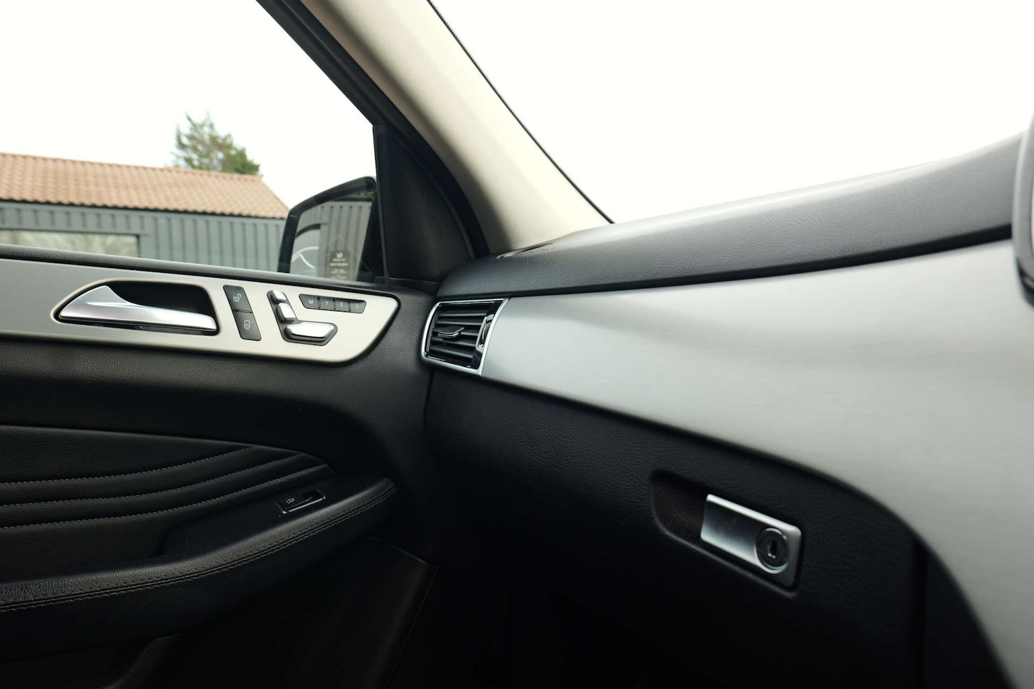 Used Mercedes-Benz GLE 2016 for sale - 76414881: Photo 57