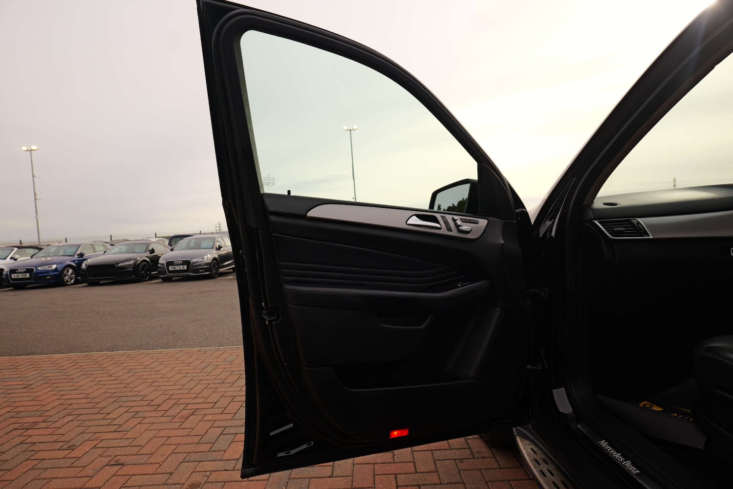 Used Mercedes-Benz GLE 2016 for sale - 76414881: Photo 76