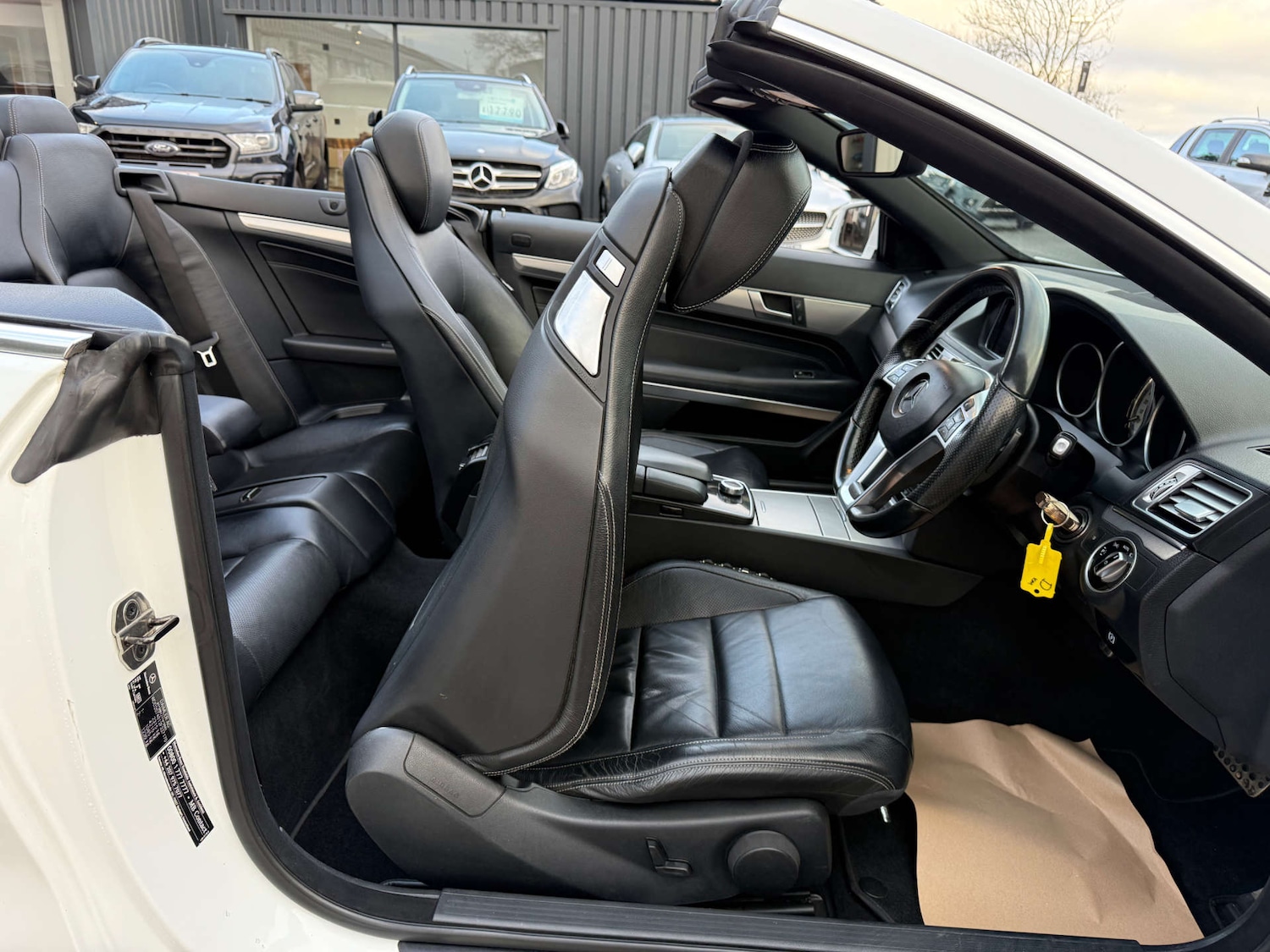 Used Mercedes-Benz E Class 2016 for sale - 77139198: Photo 32