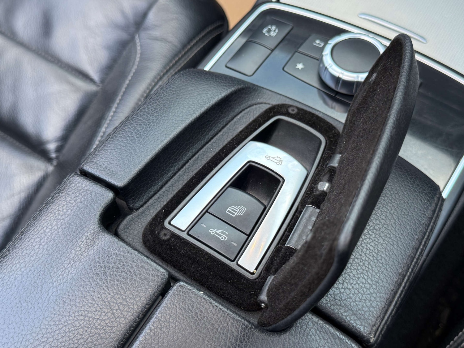 Used Mercedes-Benz E Class 2016 for sale - 77139198: Photo 45