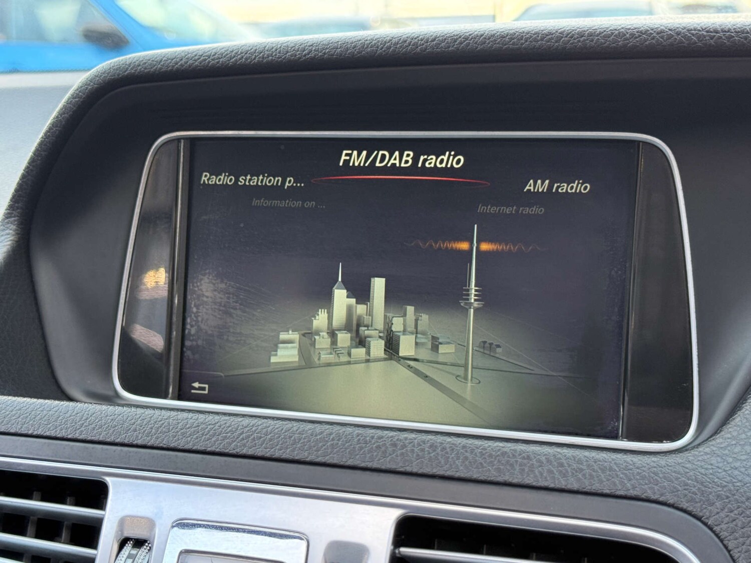 Used Mercedes-Benz E Class 2016 for sale - 77139198: Photo 76